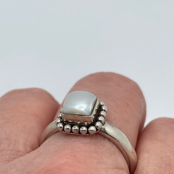 Silpada Pearl Ring - Picture 4 of 5
